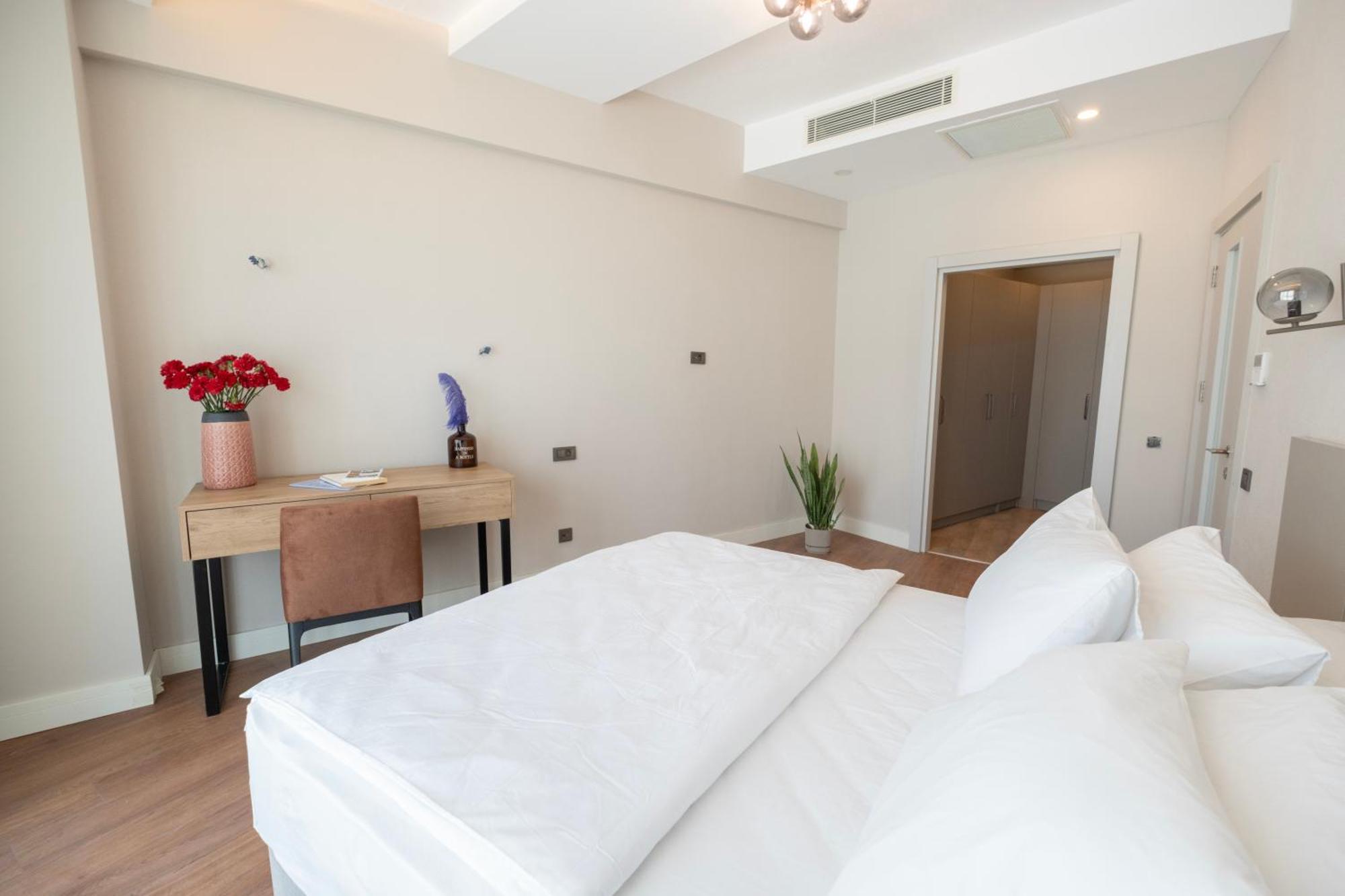 Sirius Town Residence And Spa Antalia Esterno foto