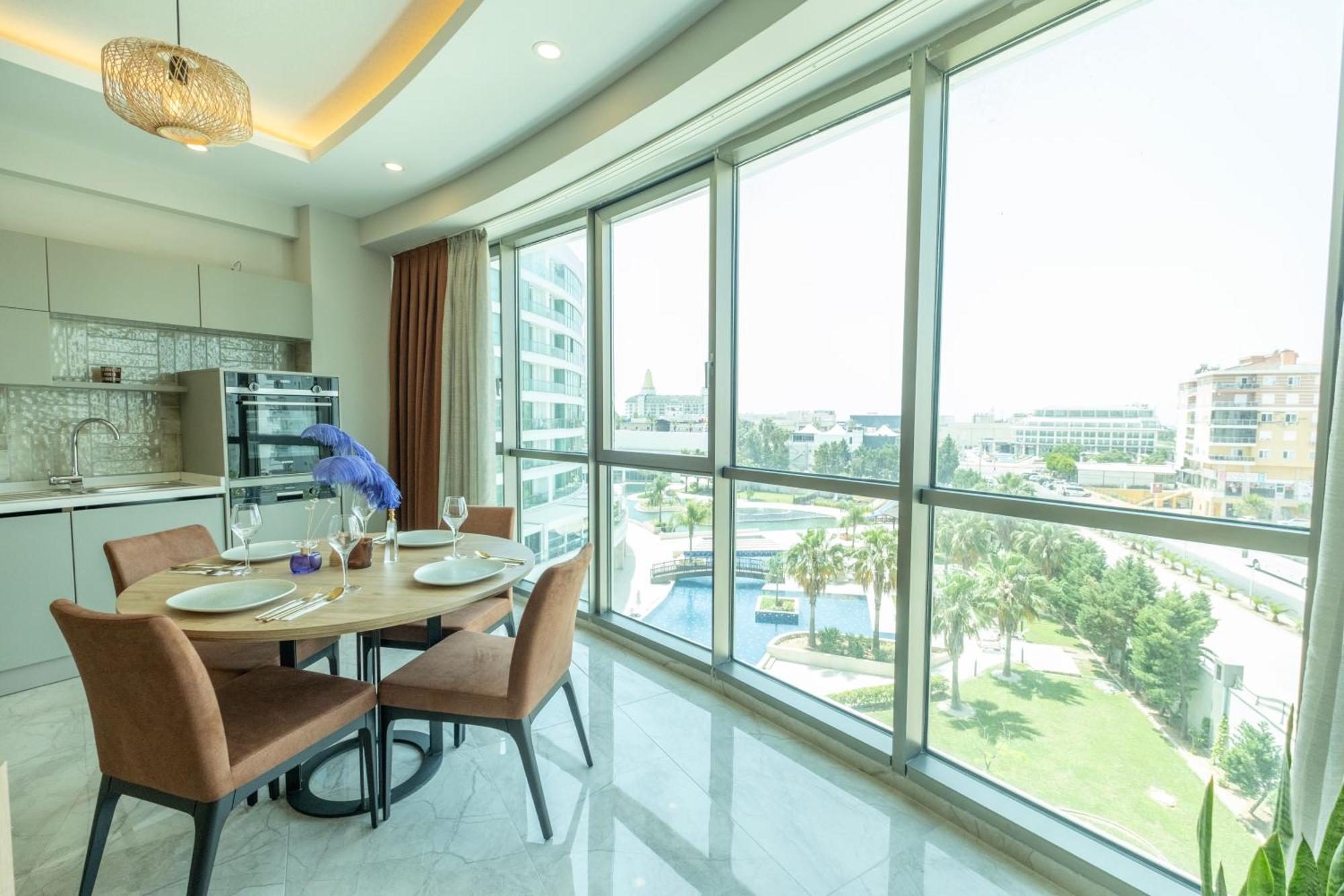 Sirius Town Residence And Spa Antalia Esterno foto